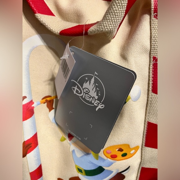 Disney World Parks Chip 'n Dale Exclusive Christmas Tote Bag Christmas 2024 - Picture 4 of 7